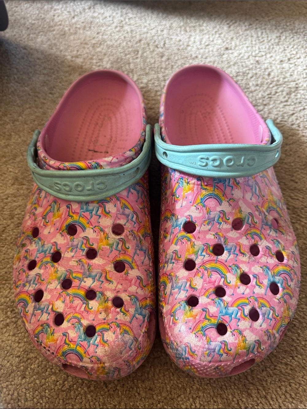 CROCS rare Lisa frank collab Pink Unicorn & Rainbow Clogs with Mint Strap